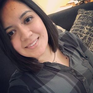 Meet your Posher, Yolanda